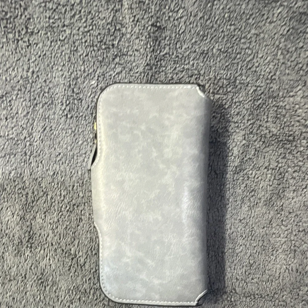 Cluci Gray Folio Wallet 16 space Card Pocket & Zipper Pouch
